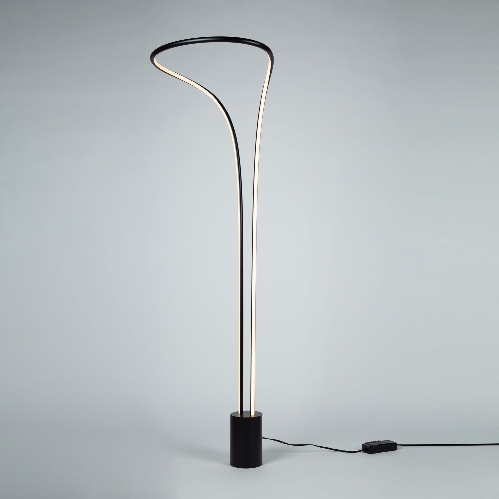 Cortina lamp deals